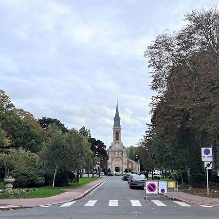 Le Cyrano, Deauville - App. T2 Proche De La Mer Екстериор снимка